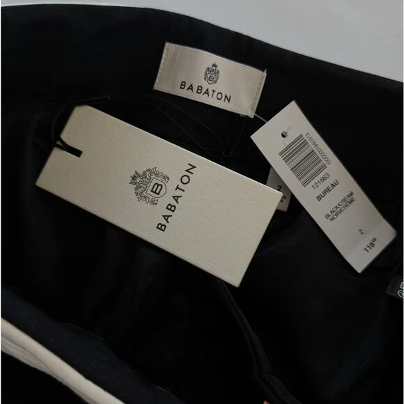 NWT Babaton Bureau Black Mid-rise Wool Twill Pleated Mini Shorts, size 2 - Picture 3 of 9